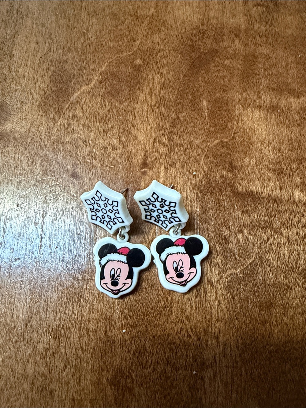 Disney Minnie Mouse Dangle Earrings